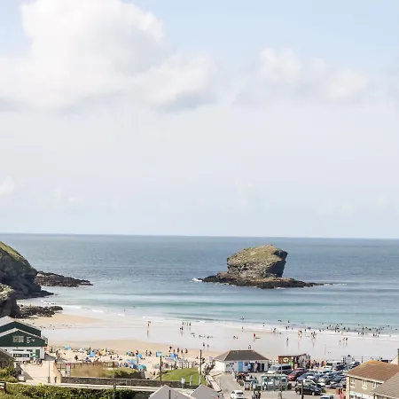 West Chambers * Camborne